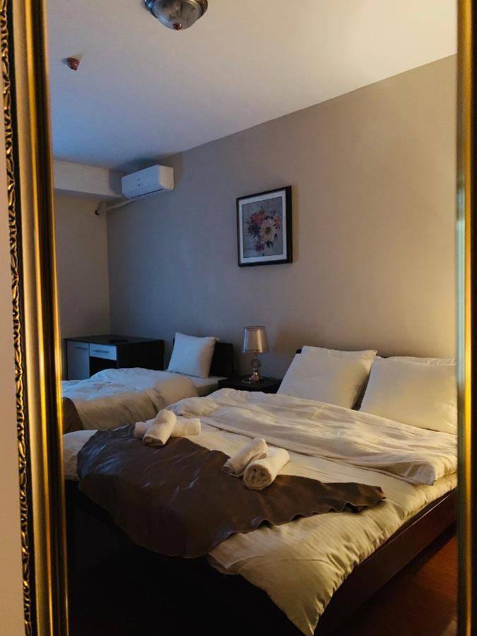 Hotel Prestige Struga Bagian luar foto