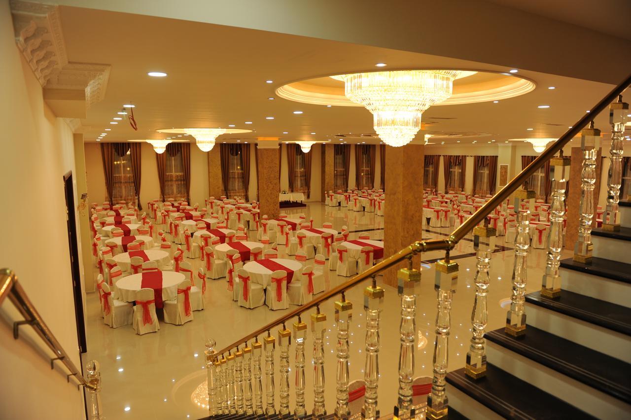 Hotel Prestige Struga Bagian luar foto